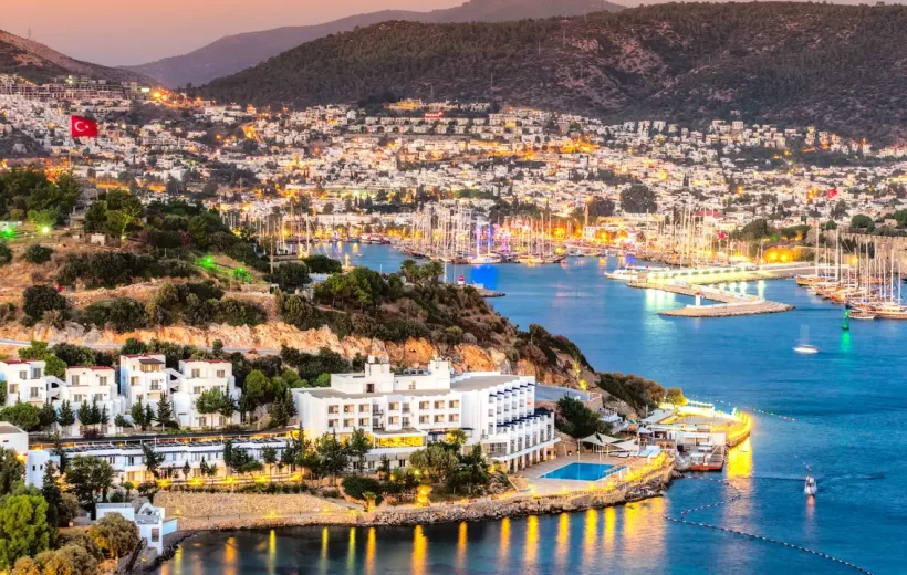 Romantic Cruise Travel Within Turkish Riviera